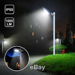 Outdoor Commercial LED Solar Street Light IP65 Dusk to Dawn Sensor Lamp 1,000LM