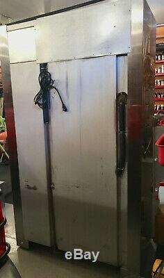 Traulsen UR48DT-A Commercial 48 Wide Stainless Steel Refrigerator
